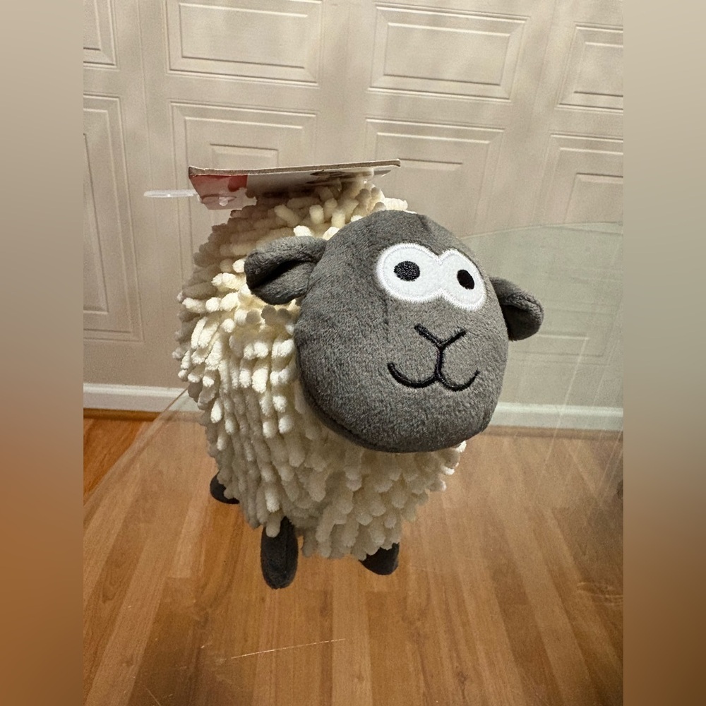 Smoochy 6" Sheep Lamb Dog Toy w/Squeaker & Crinkle, Ivory/Grey , 9” New
